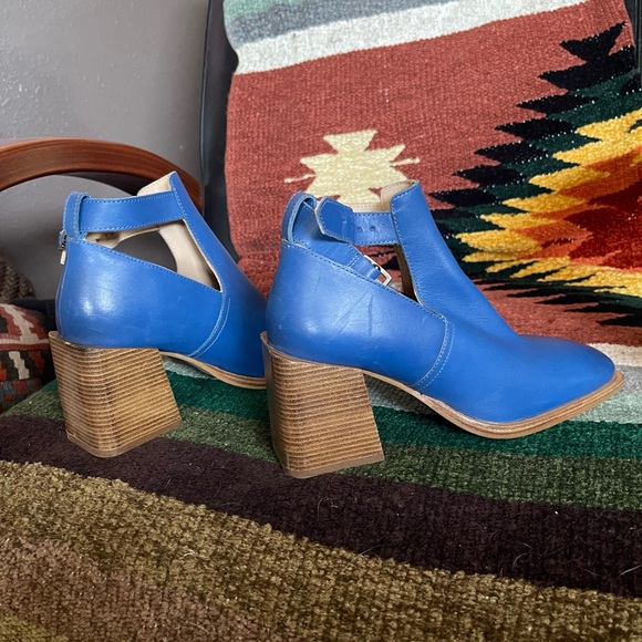 Free People Brady Buckle Bootie Leather Blue sz 39 8.5 - Picture 6 of 10